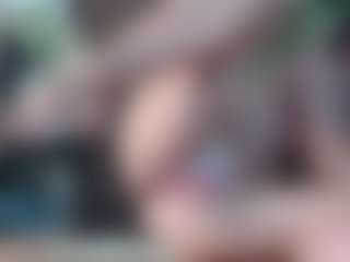 Squirtmania's Live Sex Cam Show