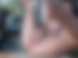 Live cam show with Squirtmania - Living Room on makecum.org