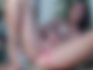 Squirtmania's Live Sex Cam Show