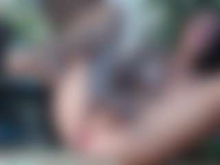 Squirtmania's Live Sex Cam Show