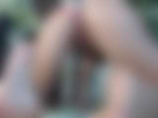 Squirtmania's Live Sex Cam Show