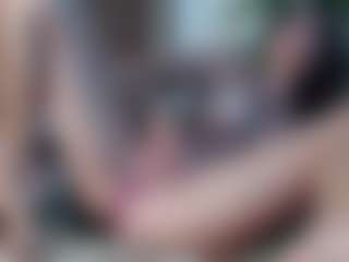 Squirtmania's Live Sex Cam Show