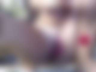 Squirtmania's Live Sex Cam Show