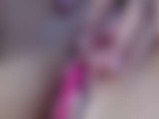 Squirtmania's Live Sex Cam Show