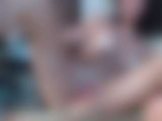 Squirtmania's Live Sex Cam Show