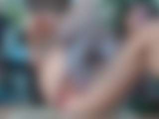 Squirtmania's Live Sex Cam Show