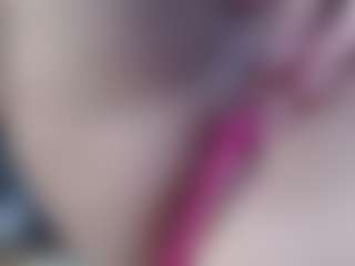 Squirtmania's Live Sex Cam Show