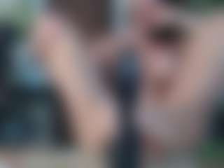 Squirtmania's Live Sex Cam Show