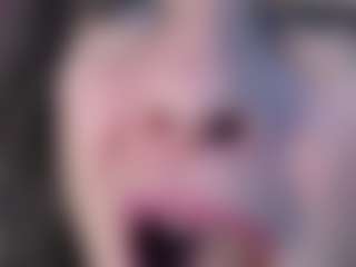 Squirtmania's Live Sex Cam Show