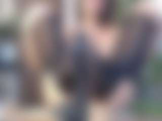 Live cam show with Squirtmania - BBW on CamClone