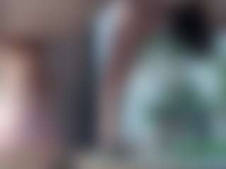 Squirtmania's Live Sex Cam Show