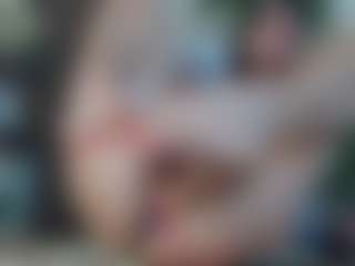 Squirtmania's Live Sex Cam Show