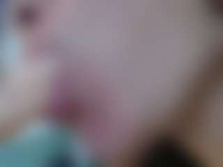 Squirtmania's Live Sex Cam Show