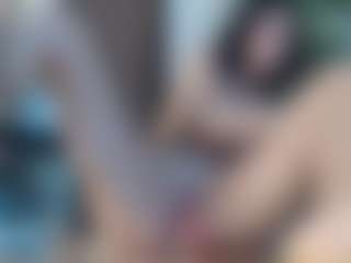 Squirtmania's Live Sex Cam Show