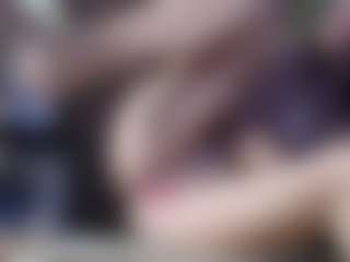 Squirtmania's Live Sex Cam Show