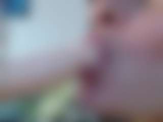 Squirtmania's Live Sex Cam Show