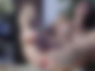 Squirtmania's Live Sex Cam Show