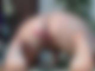 Squirtmania's Live Sex Cam Show