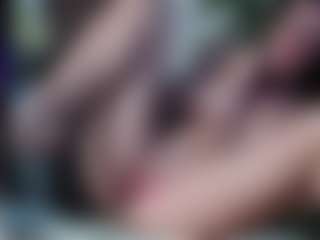 Squirtmania's Live Sex Cam Show