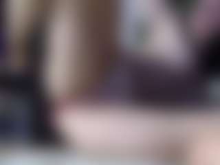 Squirtmania's Live Sex Cam Show