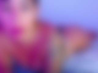Live cam show with carolinne - Facial on Fling VIP Chat