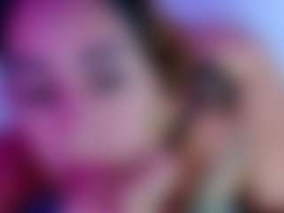Live cam show with carolinne - Big Tits on sexylivex.com