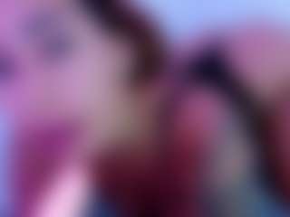 Live cam show with carolinne - Blowjob on CamSodaAdn