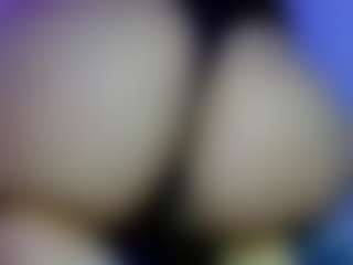 Live cam show with carolinne - Big Tits on Free Soda