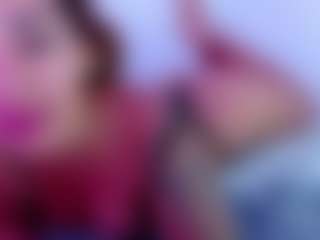 Live cam show with carolinne - Solo on Camsoda