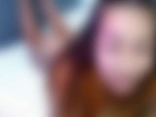 Live cam show with carolinne - Brown Eyes on TeamSkeetLive