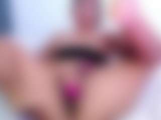 carolinne's Live Sex Cam Show