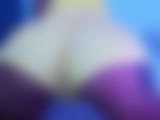 carolinne's Live Sex Cam Show
