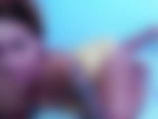 carolinne's Live Sex Cam Show
