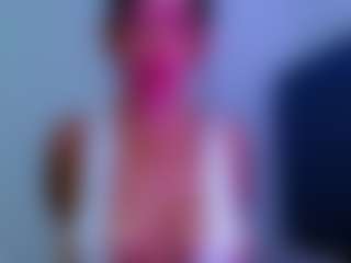 carolinne's Live Sex Cam Show