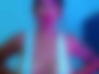 carolinne's Live Sex Cam Show