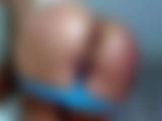 carolinne's Live Sex Cam Show