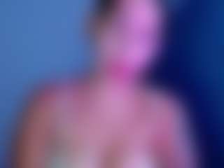 Live cam show with carolinne - Solo on madthumbs
