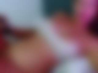 carolinne's Live Sex Cam Show