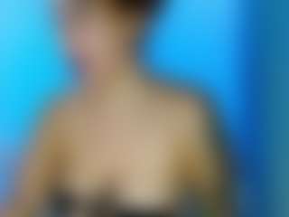 carolinne's Live Sex Cam Show