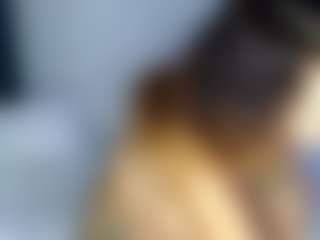carolinne's Live Sex Cam Show