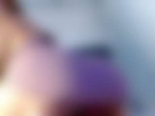 carolinne's Live Sex Cam Show