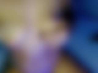carolinne's Live Sex Cam Show