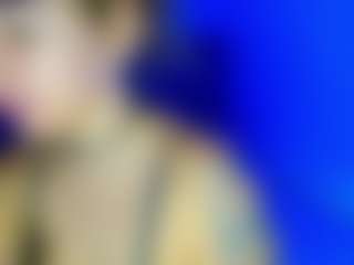 Live cam show with carolinne - Big Tits Blowjob on Milf Play