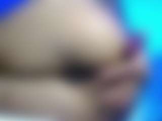 Live cam show with carolinne - Anal on CamwithHer