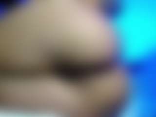 carolinne's Live Sex Cam Show