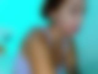 Live cam show with carolinne - Twerk on Mixed Magazine Live