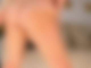 Live cam show with Neytirii - Smoking on Camsoda