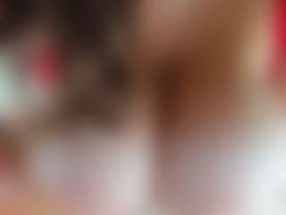 Live cam show with Neytirii - Facial on Uber Horny