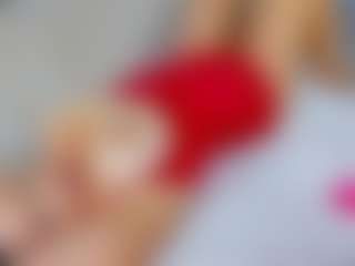 Live cam show with Neytirii - Cute on TeamSkeetLive