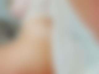 Live cam show with Neytirii - Public Brown Hair on Dare Cams